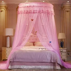 Bed canopy net - pink color.