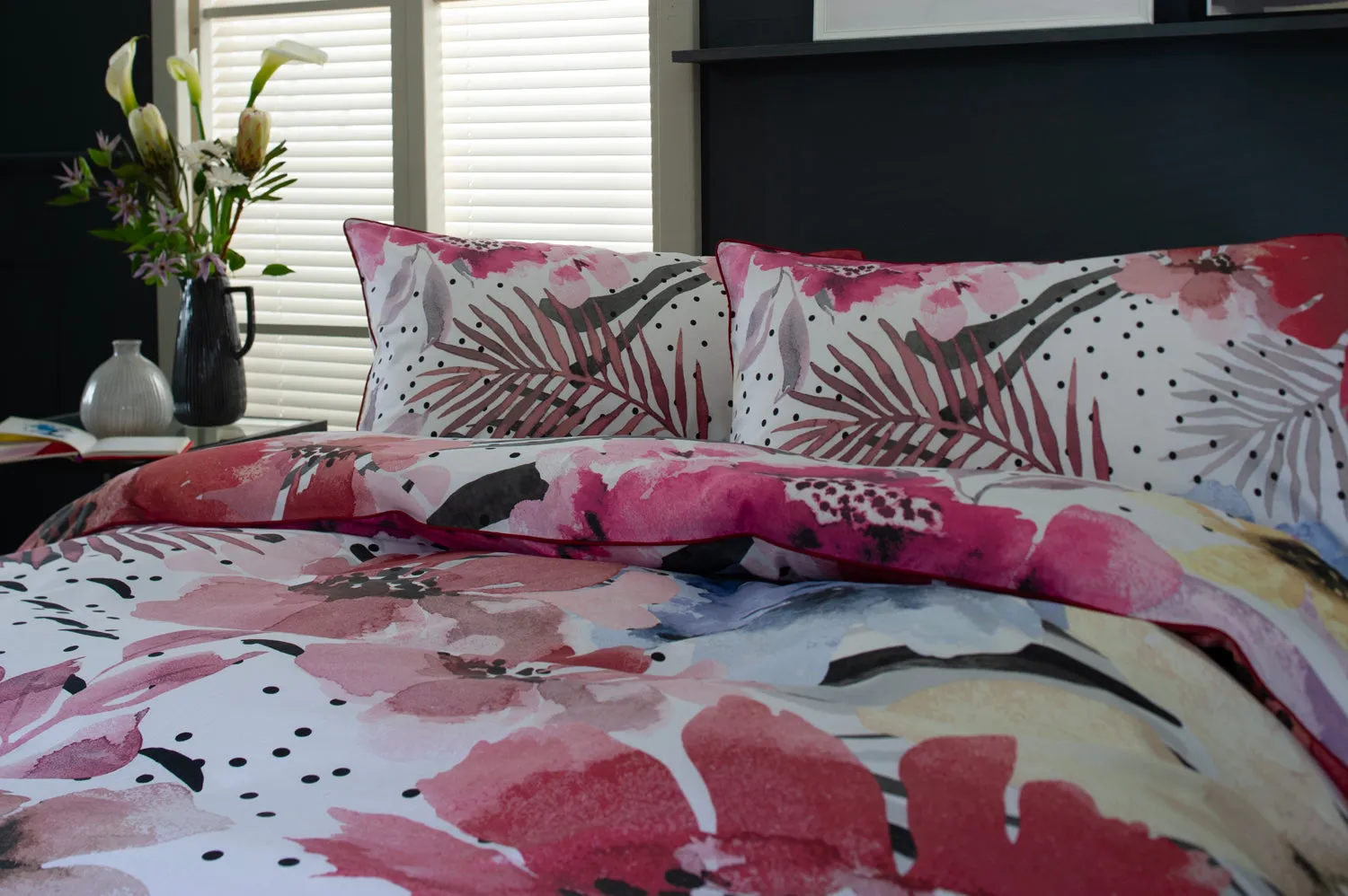 Floral Whisper Deluxe Cotton Printed Bedlinen Duvet set