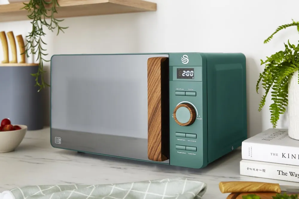 Nordic Green 2-Slice Toaster, Kettle, and Microwave Bundle