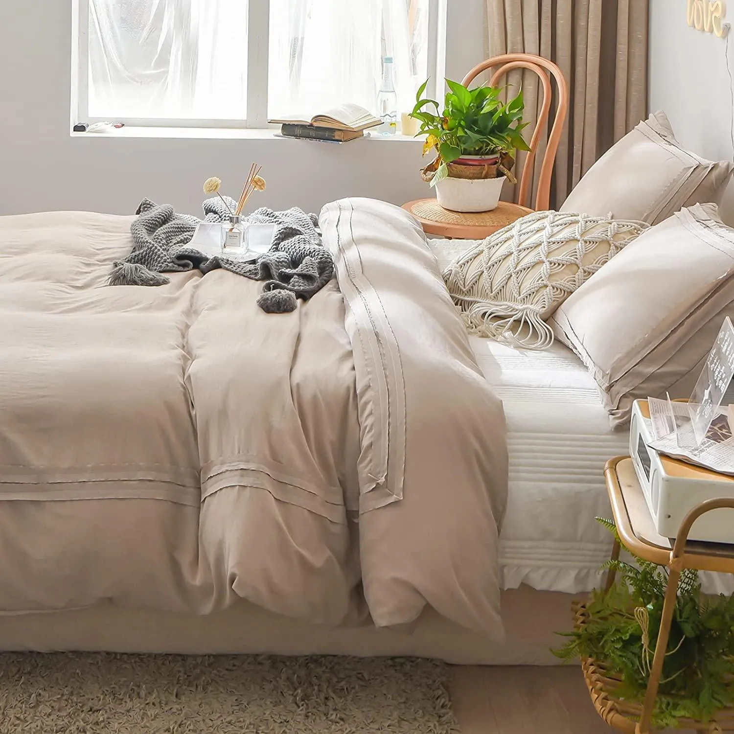 Ruched Lace Duvet Cover Set